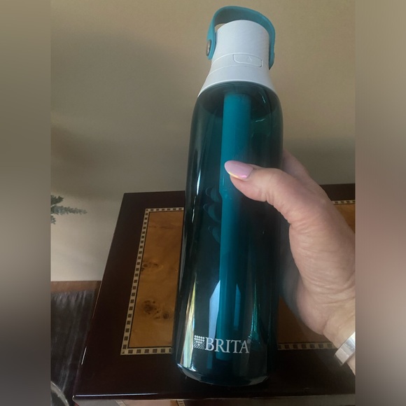 Brita Filter Water Bottle - Picture 5 of 6